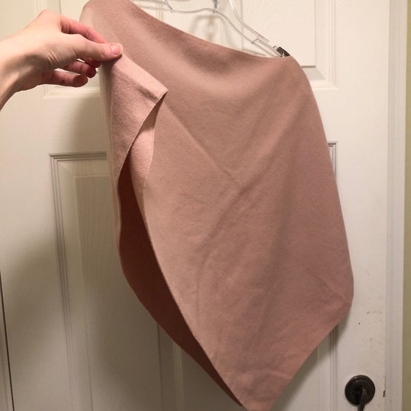 NWT Blush Wool Cape by MAX STUDIO - Picture 3 of 5